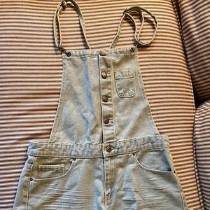 Forever 21 Light Wash Denim Waist Overalls